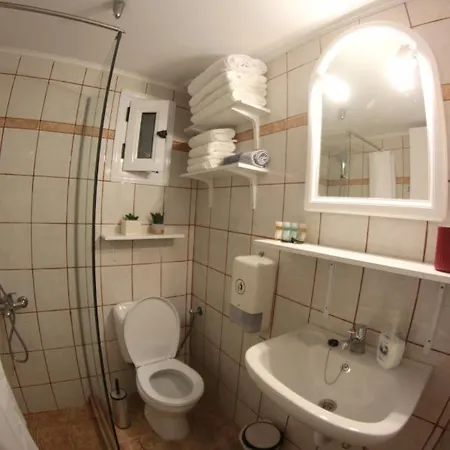 Ifigenias Apartment Agios Petros (Lefkada)